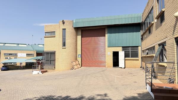 543  m² Industrial space