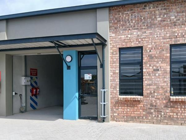 129  m² Industrial space