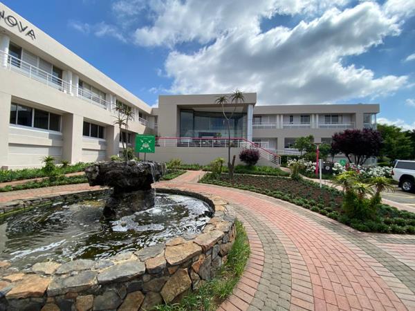 559.3  m² Commercial space