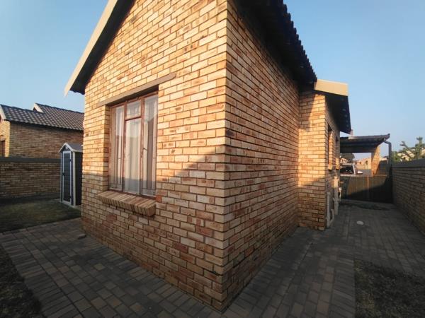 2 Bedroom House