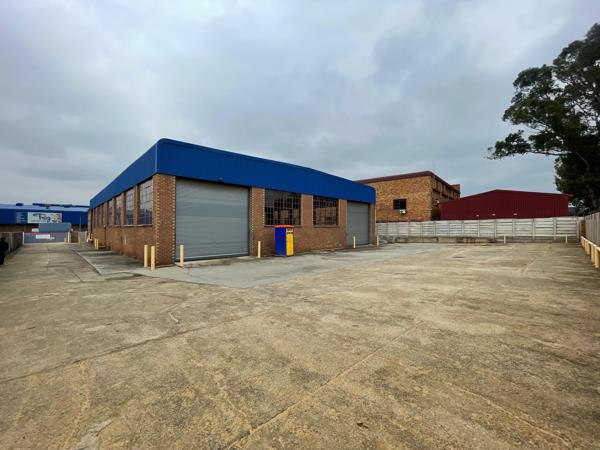 1 250  m² Industrial space