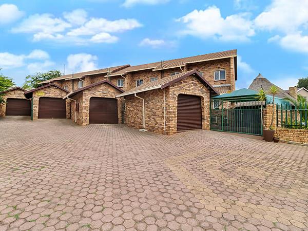 2 Bedroom Townhouse