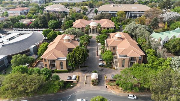 4 790  m² Commercial space