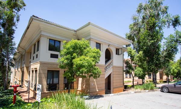 75  m² Commercial space