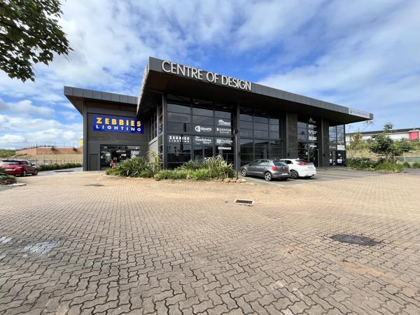 1 640 m² Commercial space