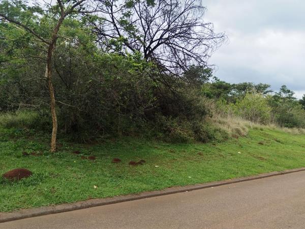 1 890 m² Land