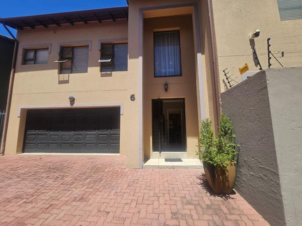 3 Bedroom Townhouse