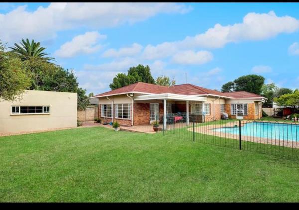 1 Bedroom Garden Cottage