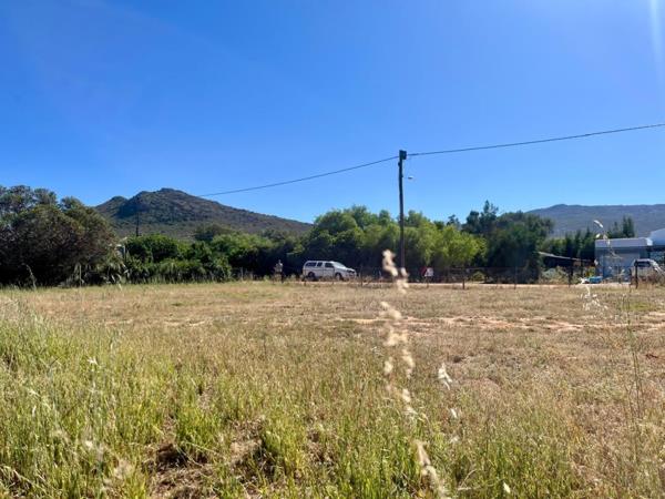 649 m² Land