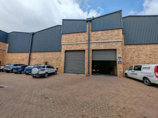 517  m² Industrial space