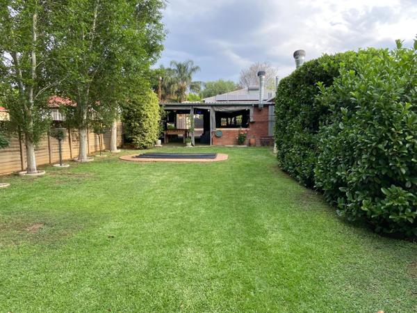 6 Bedroom House