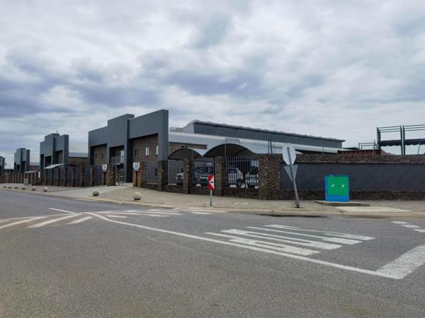 1 694  m² Industrial space