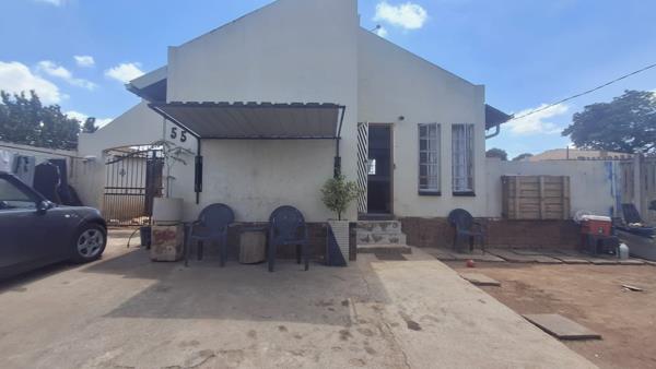 2 Bedroom House