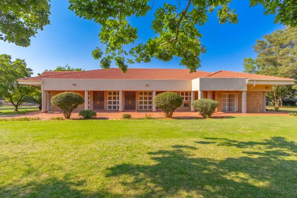 900 m² Commercial space