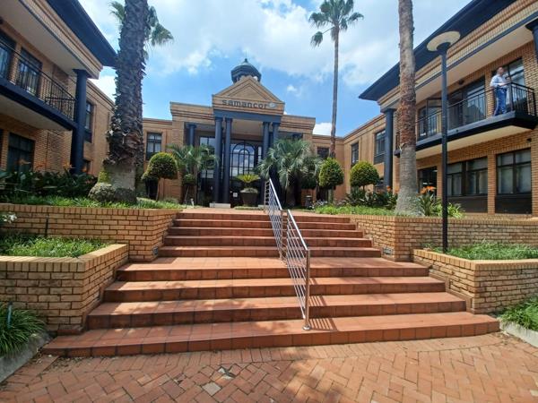 9 429  m² Commercial space