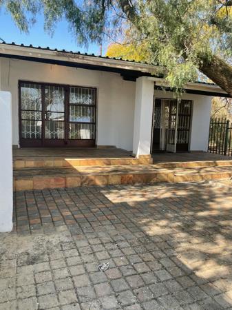 1 Bedroom Garden Cottage