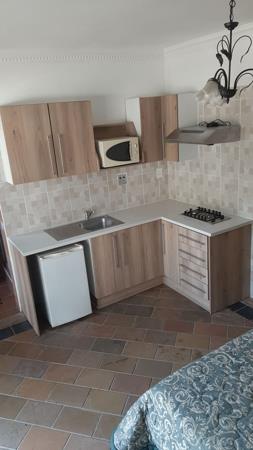 1 Bedroom Garden Cottage