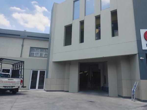 346  m² Office Space