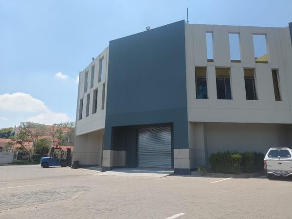 429  m² Commercial space