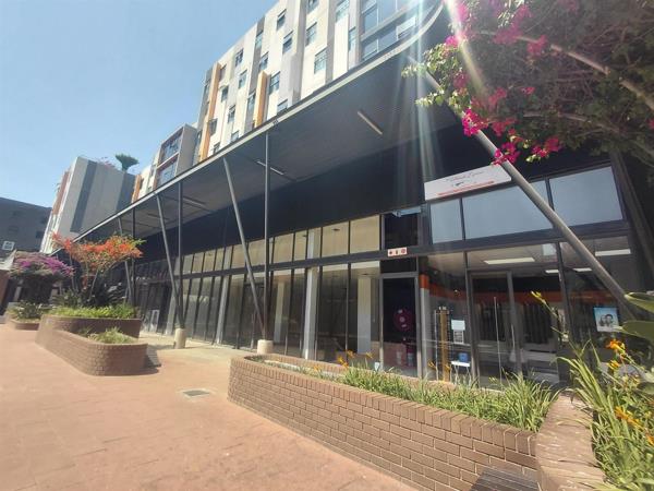 296  m² Retail Space