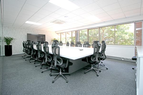 229  m² Commercial space