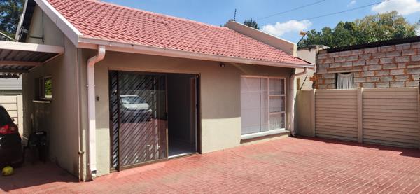 1 Bedroom Garden Cottage