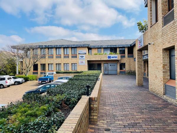 186  m² Commercial space