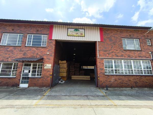 710  m² Industrial space