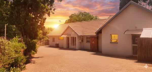 6 Bedroom House