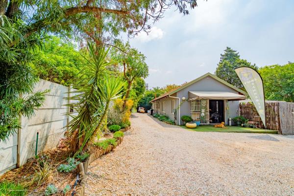 280  m² Commercial space