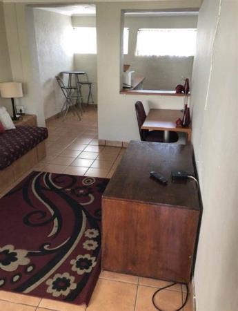 1 Bedroom Garden Cottage