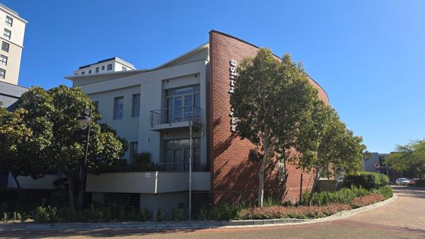 228  m² Commercial space