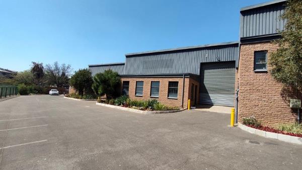 361  m² Industrial space