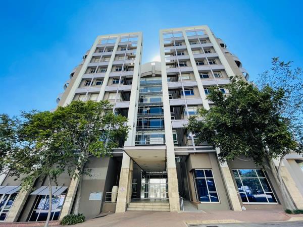 1 000  m² Commercial space