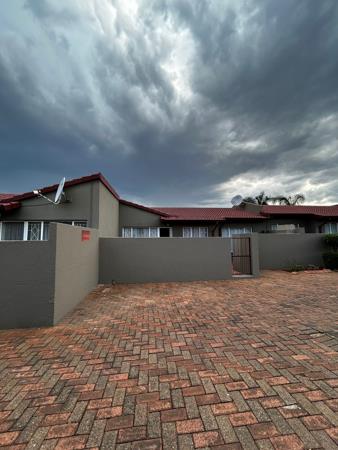 2 Bedroom Townhouse