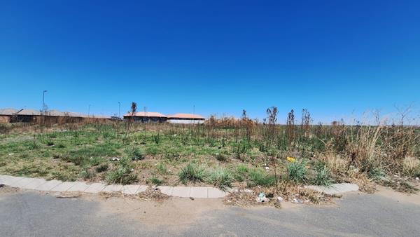 926 m² Land