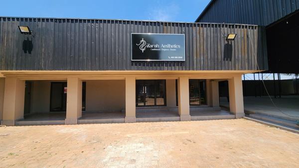 25  m² Commercial space