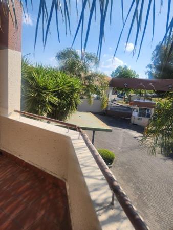 1 Bedroom Townhouse