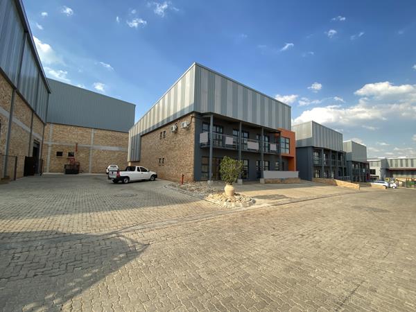 589  m² Industrial space