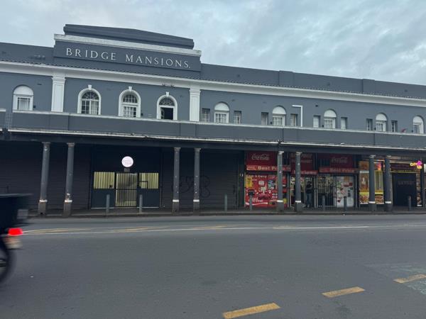 97  m² Commercial space