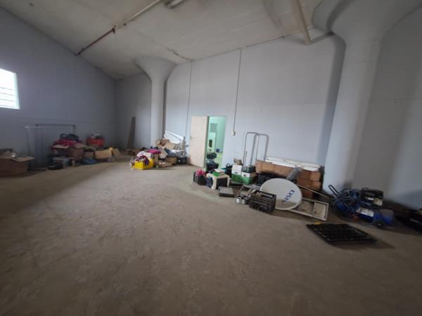 280  m² Industrial space