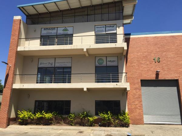 749  m² Industrial space