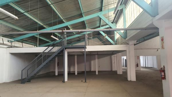 1 142  m² Industrial space