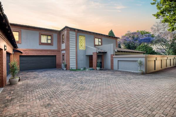 6 Bedroom House