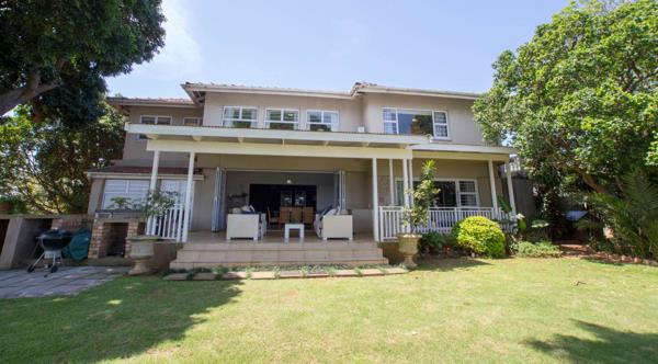 6 Bedroom House