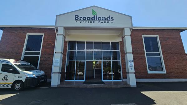 69  m² Commercial space