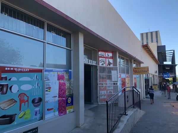 250  m² Commercial space