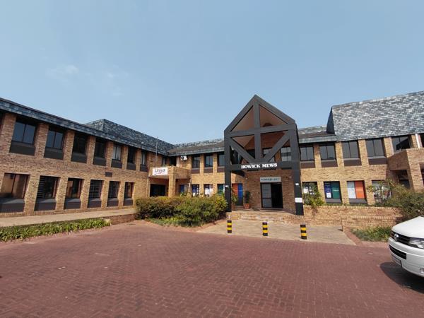 214  m² Commercial space