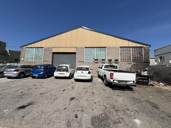 400  m² Industrial space