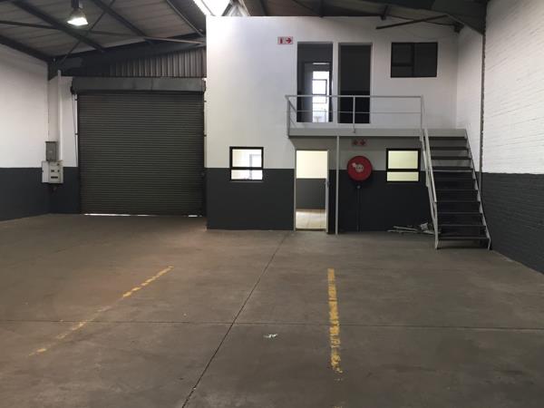 296  m² Industrial space